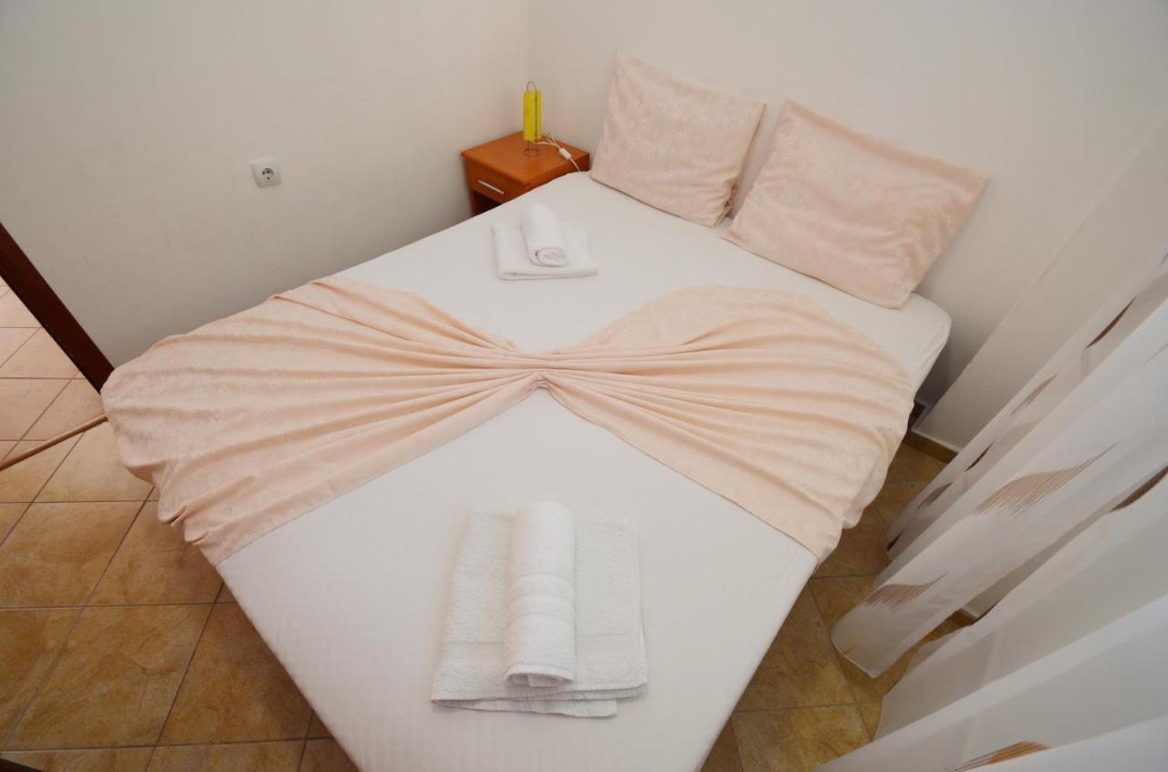 Tau Mir I Dobro Apartman Kotor Kültér fotó