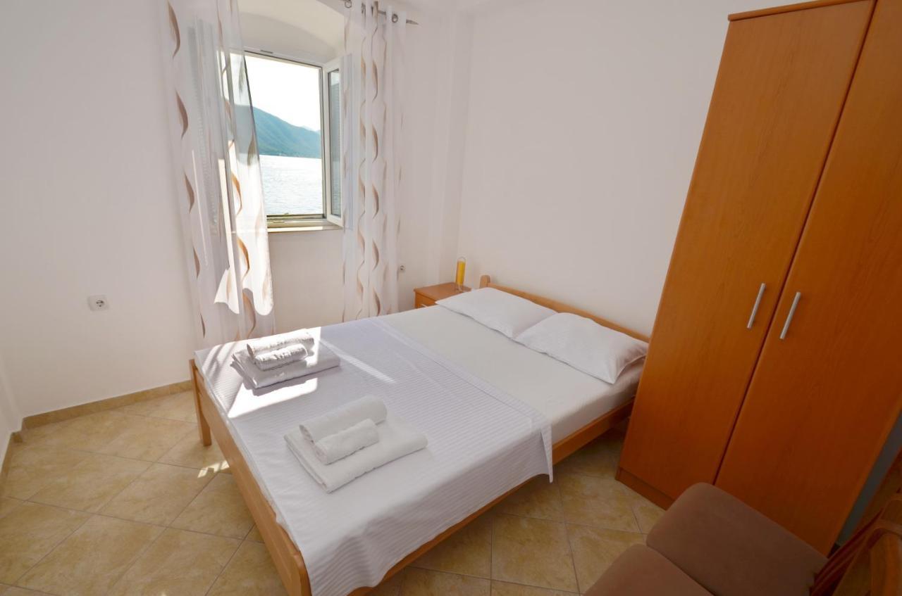 Tau Mir I Dobro Apartman Kotor Kültér fotó